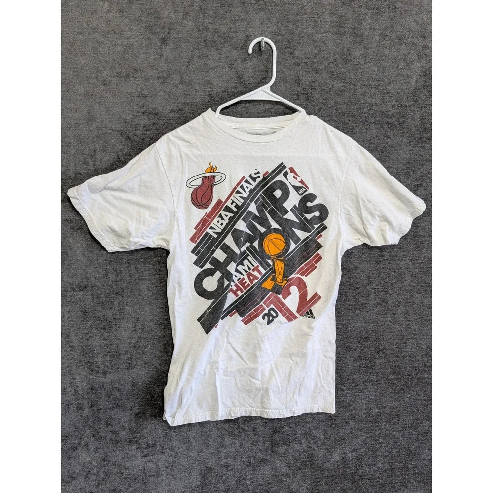 Adidas Miami Heat 2012 NBA Finals Champions White Graphic T-Shirt Mens Medium